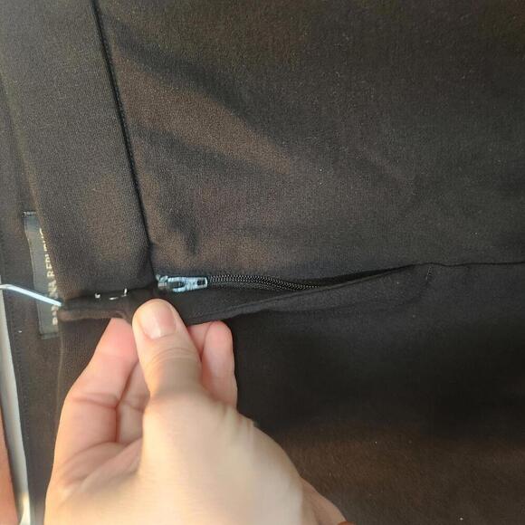 Banana Republic Women's Black Ankle Dress Pants Size 6 Business wear - Picture 2 of 9